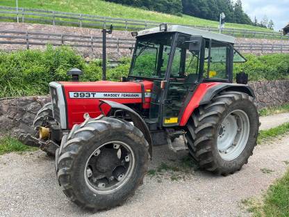 Massey Ferguson 393T