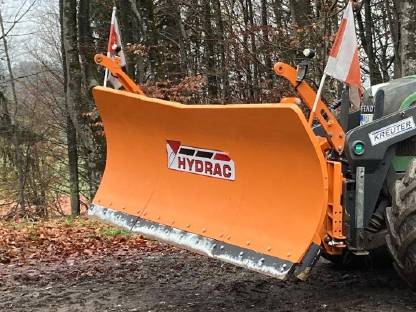 Bild 2:Schneepflug Hydrac U-3-300 C