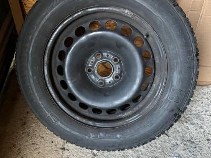 215/60 R16 Stahlfelgen mit Winterreifen
