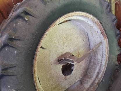 Bild 3:Zwillingsbereifung