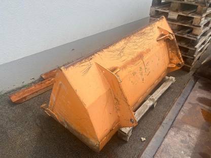 Bild 2:Hauer Erdschaufel 180 cm