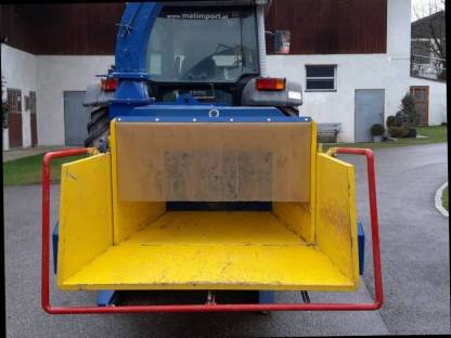 Bild 3:Holzhacker Husmann H10