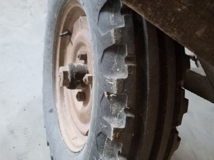 Bild 4:2-Achs Traktoranhänger