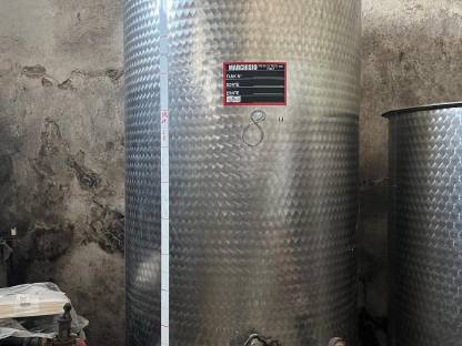 Bild 2:Edelstahltank