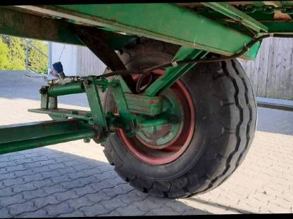 Bild 9:Ladewagen Steyr Hamster 427