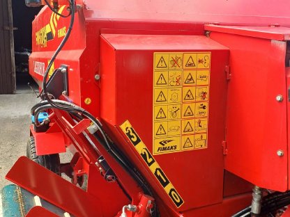 Fimaks 4 m Futtermischer