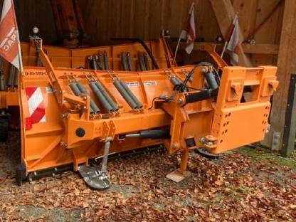 Bild 3:Schneepflug Hydrac U-3-300 C