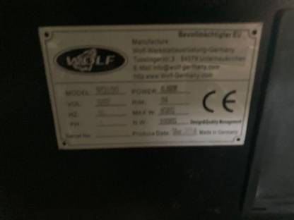 Bild 4:Reifenwuchtmaschine Wolf