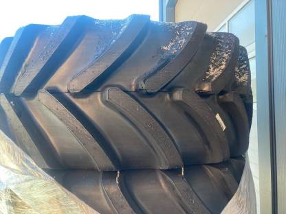 Bild 2:Firestone 540/65R24