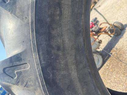 Bild 6:Traktorreifen 710/60R42 Michelin Xeobib