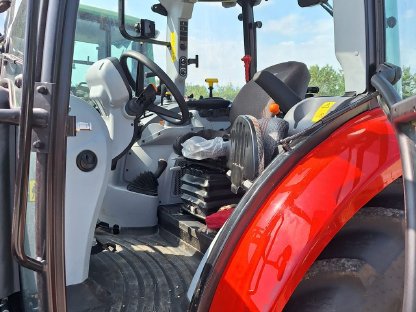 Bild 4:Steyr 4090 Kompakt Hilo