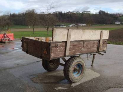 Bild 2:Einachs-Anhänger