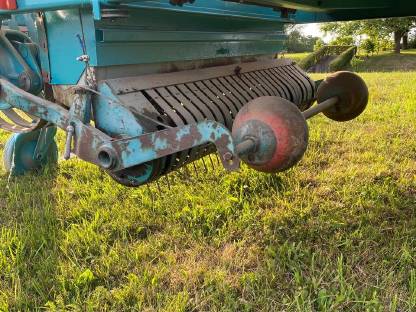 Bild 7:Steyr Hamster Ladewagen