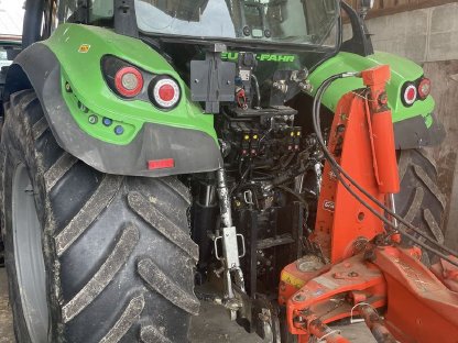 Bild 3:Deutz-Fahr Agrotron 6160 C-Shift