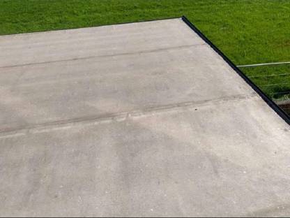 Bild 6:Massives Carport aus Stahlträgern