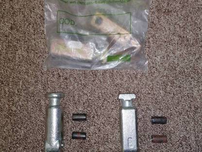 Merlo Gabelsicherung Set