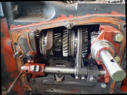 Bild 2:Getriebe Steyr 8110- 8130 DW 903