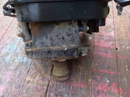 Bild 3:Rasenmähermotor Briggs & Stratton