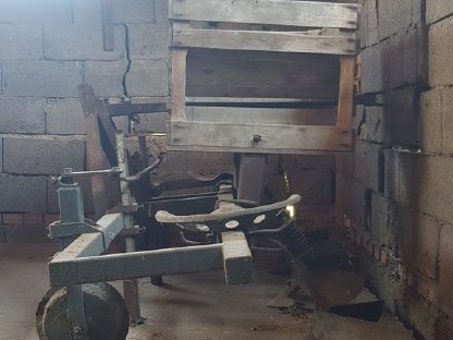 Bild 2:Erdäpfelsetzmaschine