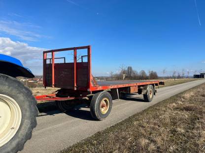 Plateauanhänger Strohanhänger