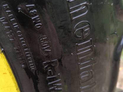 Bild 4:Traktorreifen Pflegeräder John Deere 6420