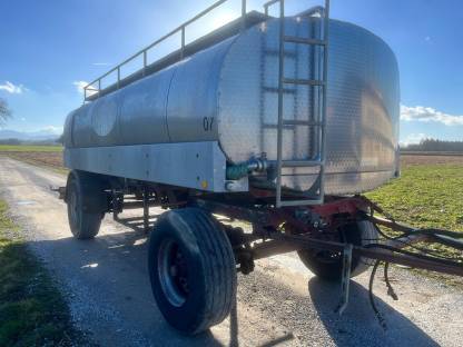 Bild 2:Tankanhänger 11 m³