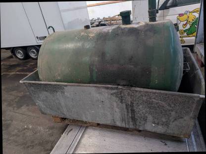 Bild 2:Dieseltank 1.000 l