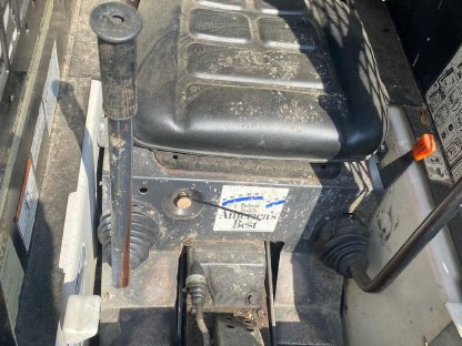 Bild 9:Verkaufe Bobcat 443 Lader