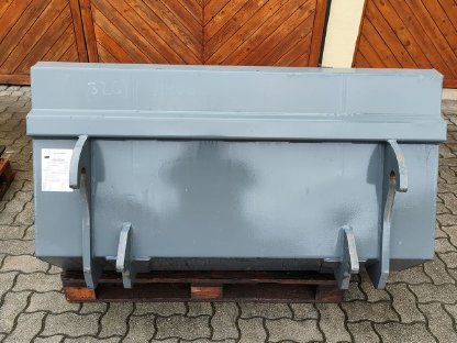 Bild 2:Weidemann Schaufel und Palettengabel mit Euro