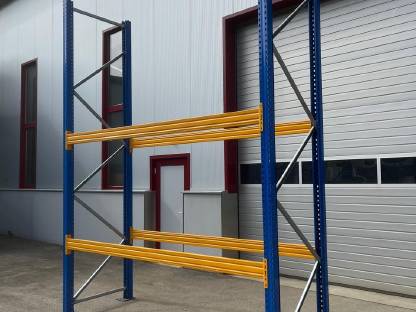 Bild 2:Paletten Regal Jungheinrich