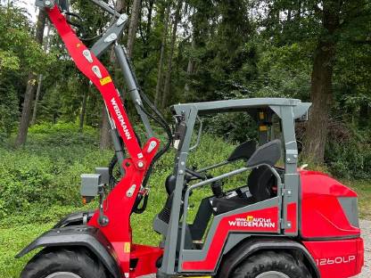 Bild 7:Weidemann 1260 LP unter 2 m Bauhöhe