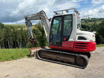 Bild 4:Takeuchi TB290