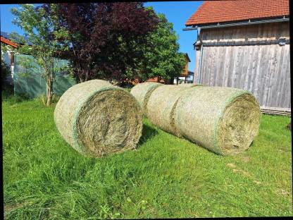Bild 3:Heu Heuballen Rundballen Pferdeheu 1. Schnitt