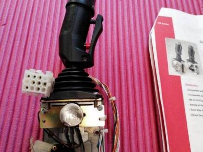 Bild 3:Universal Controller, Scheren Arbeitsbühne