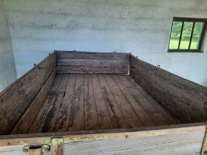 Bild 4:Traktoranhänger