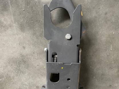 Halterung für mechanischer Oberlenker