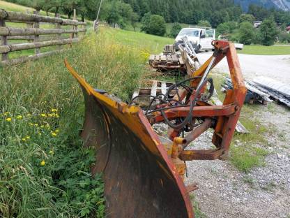 Kahlbacher Schneepflug 3 m