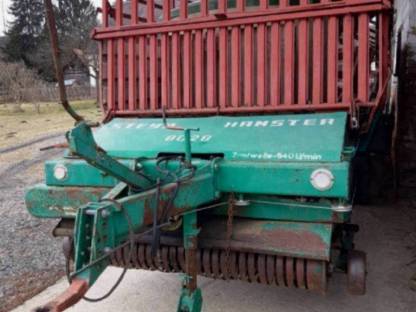 Bild 2:Steyr Ladewagen Hamster 8028