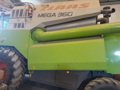 Claas Mega 360