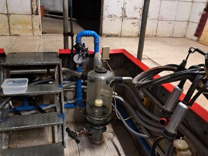 Bild 3:Melktechnik