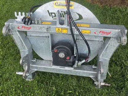 Rundballenabwickler Fliegl
