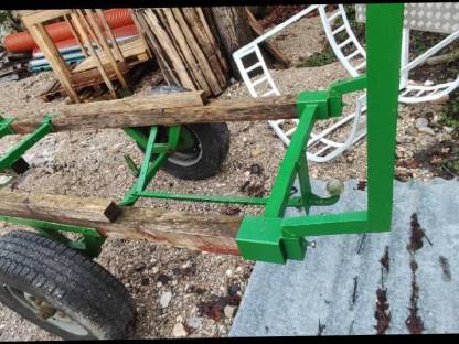 Bild 4:Traktoranhänger