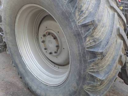 Traktorreifen 650/65R38