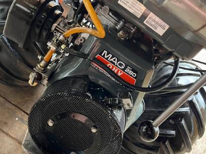 Bild 8:AEBI Motormäher AM20