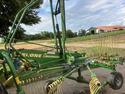 Bild 2:Krone Einkreiselschwader Swadro 42/13