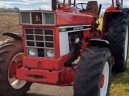 Bild 2:SUCHE ALLRAD TRAKTOR