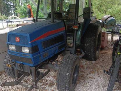 Traktor Iseki 50 PS Allrad