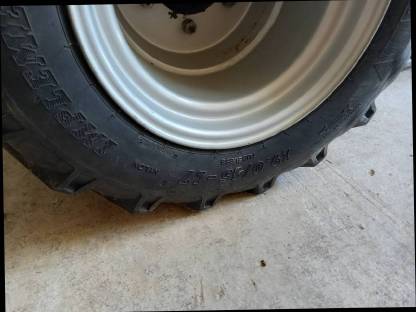 Bild 7:Rundballenpresse Deutz-Fahr Festkammerpresse Fixmaster 225