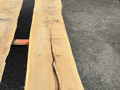 Bild 2:Eichen Pfosten & Bretter