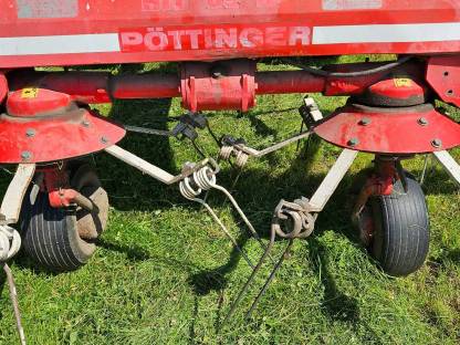 Bild 5:Kreiselheuer Pöttinger Hit 69 N